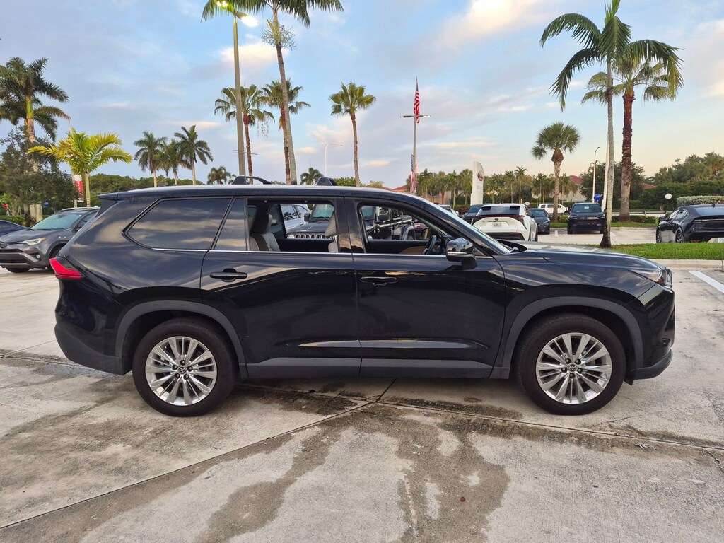 Used 2024 Toyota Grand Highlander Platinum SUV