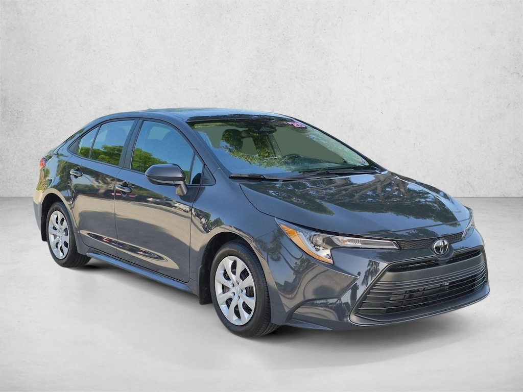 Certified 2025 Toyota Corolla LE Sedan