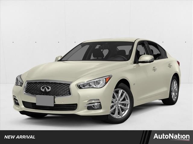 2015 INFINITI Q50's photo