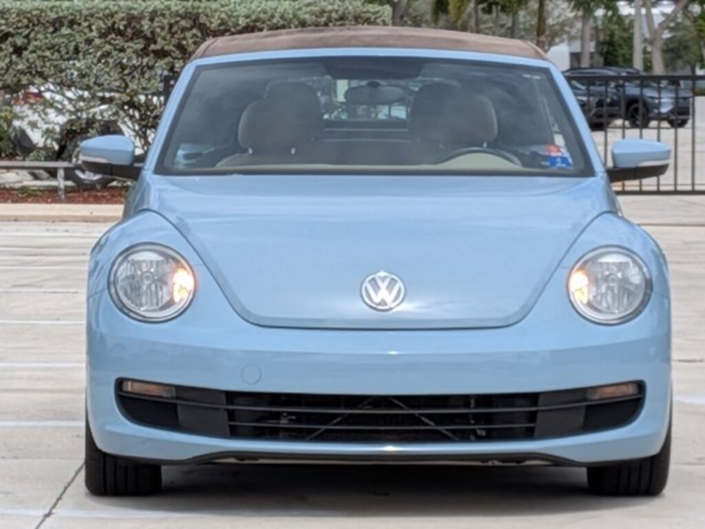 Used 2014 Volkswagen Beetle 2.5L Convertible