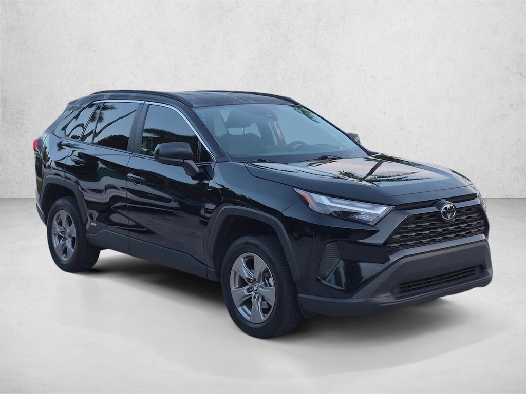 Used 2025 Toyota RAV4 Hybrid LE SUV