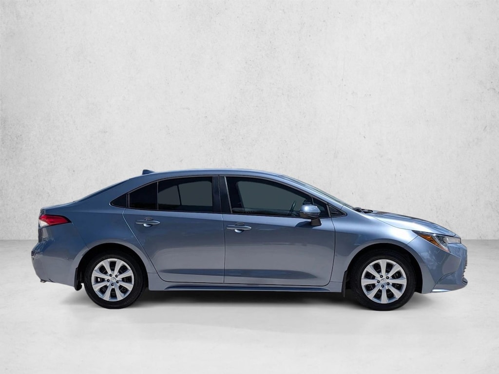Used 2025 Toyota Corolla LE Sedan