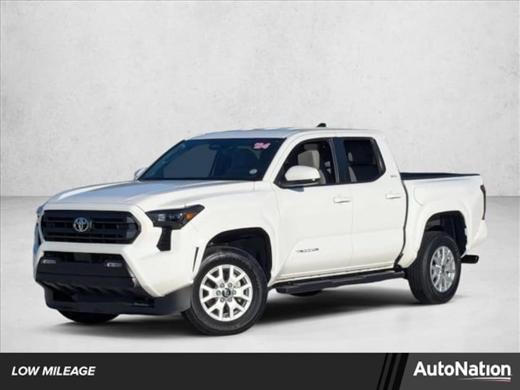 Used 2024 Toyota Tacoma SR5 Truck Double Cab