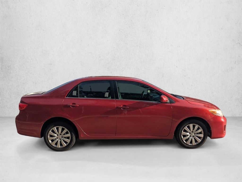Used 2013 Toyota Corolla LE Sedan