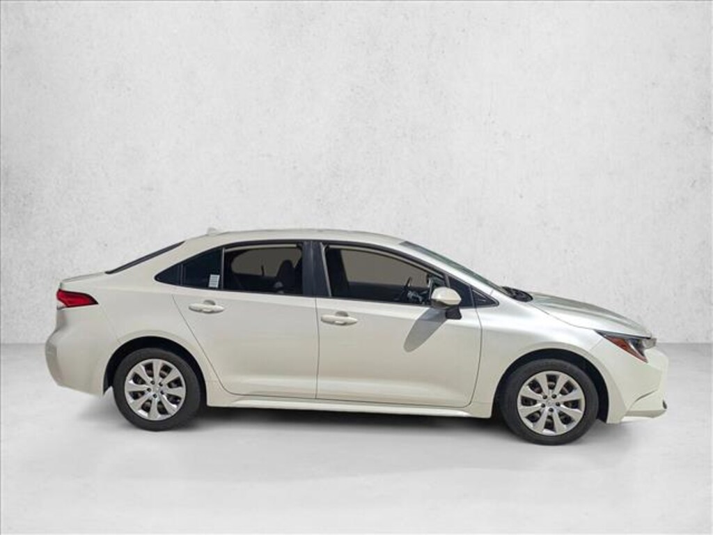 Used 2020 Toyota Corolla LE Sedan