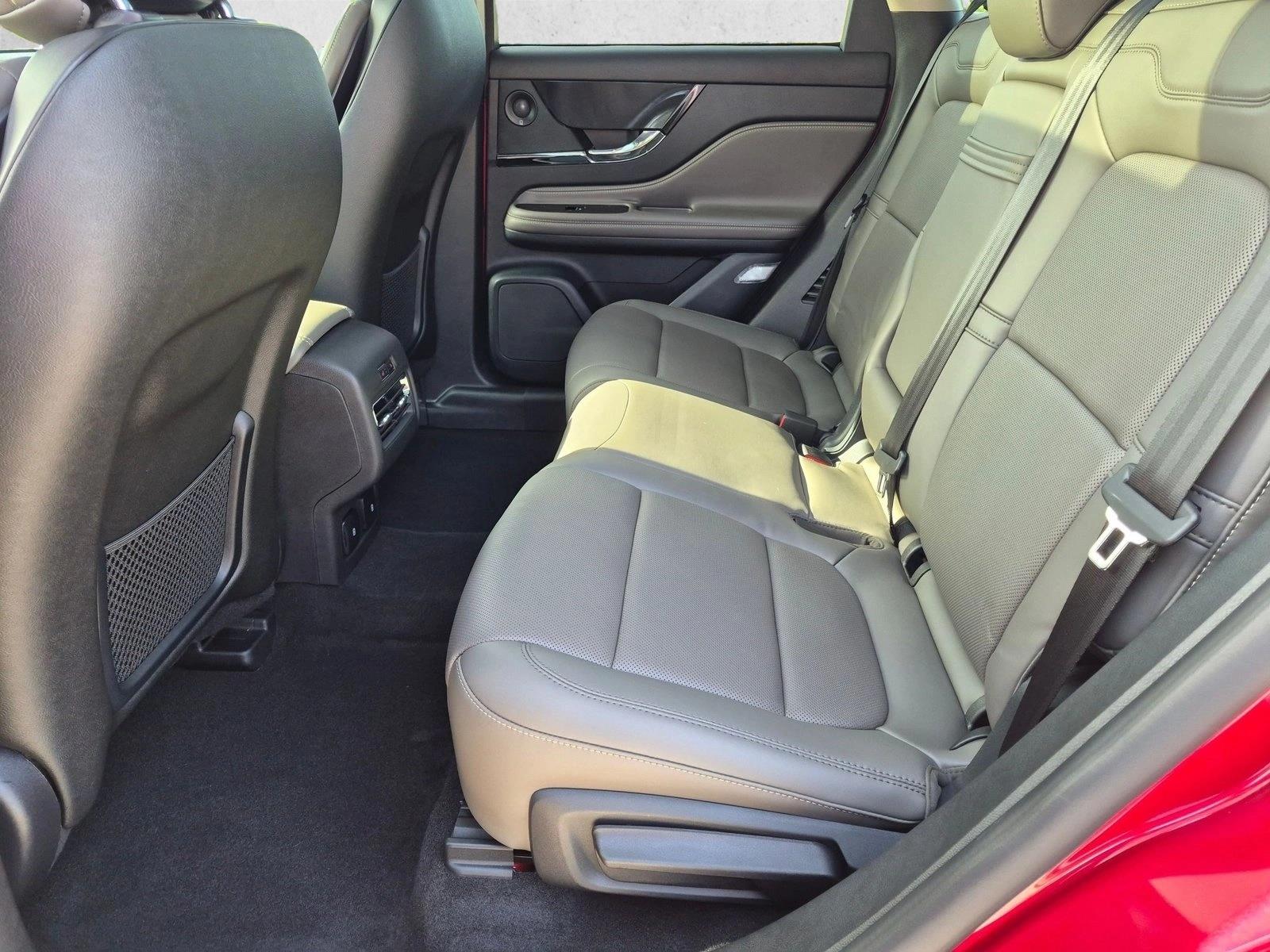2025 Lincoln Corsair Grand Touring - Photo 17