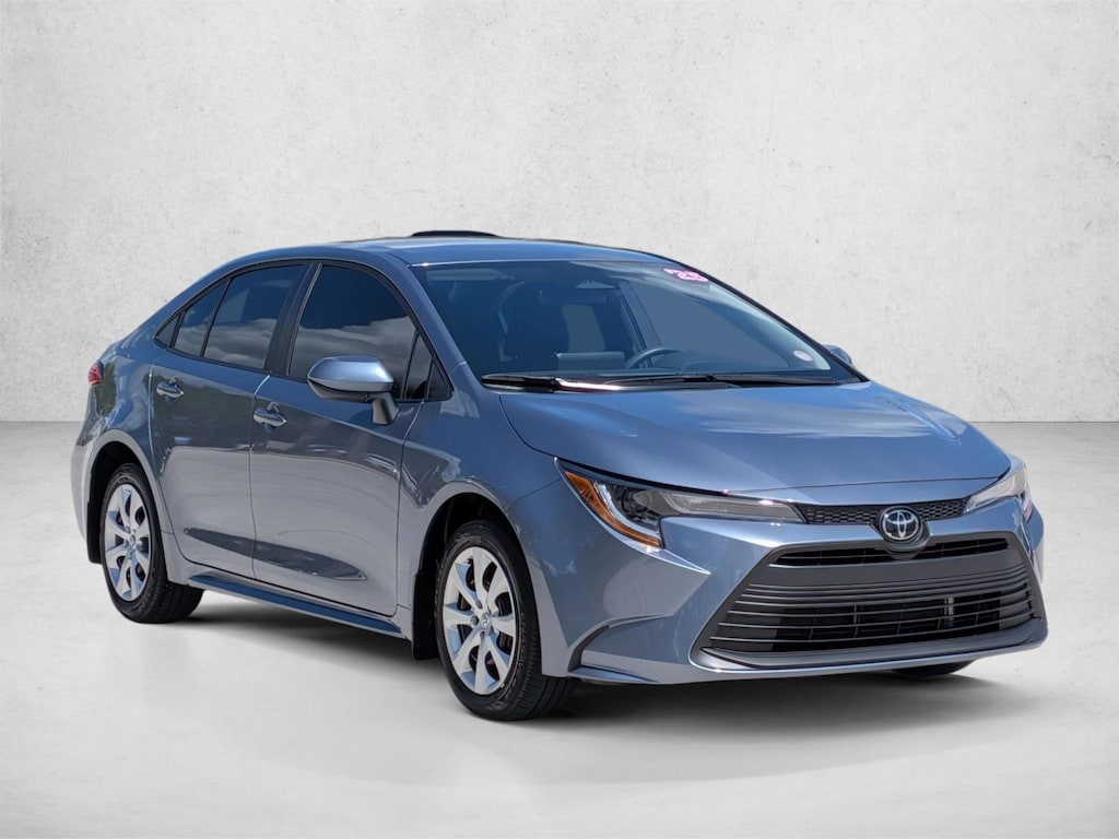 Used 2025 Toyota Corolla LE Sedan