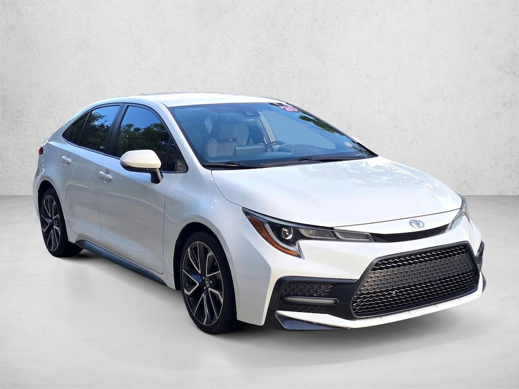Used 2020 Toyota Corolla SE Sedan