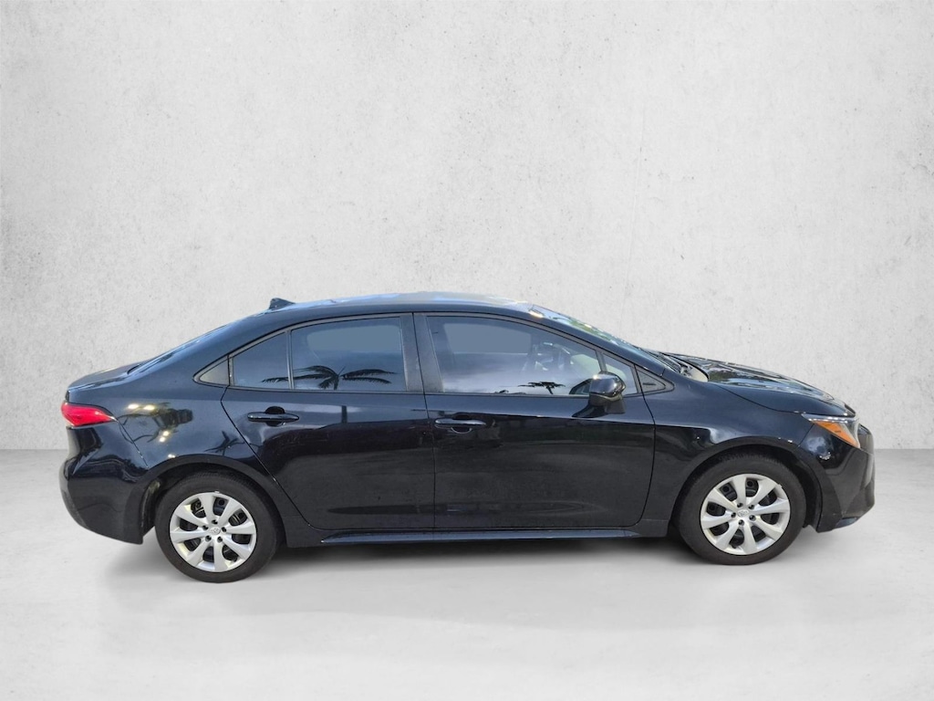 Certified 2025 Toyota Corolla LE Sedan