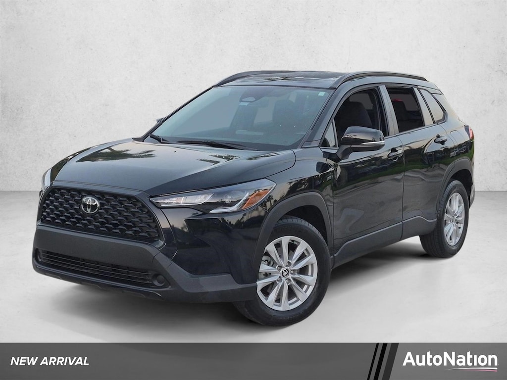 Used 2023 Toyota Corolla Cross LE SUV