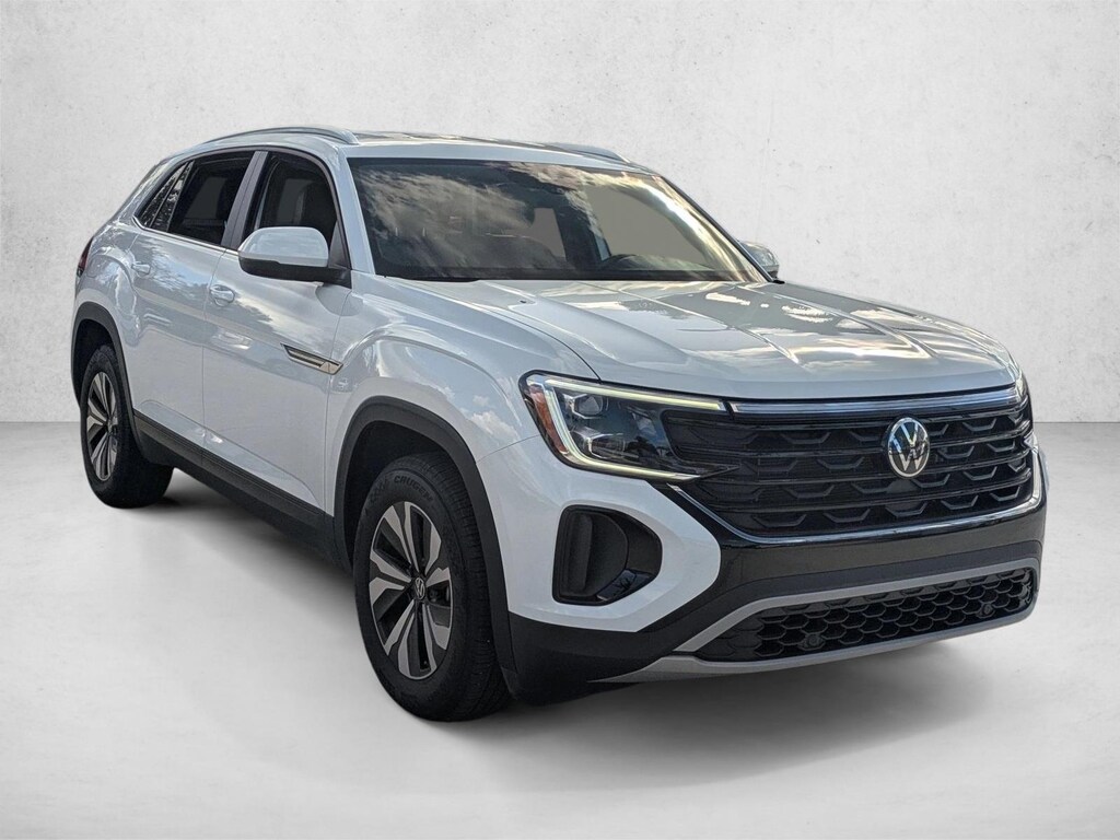 Used 2024 Volkswagen Atlas Cross Sport 2.0T SE SUV