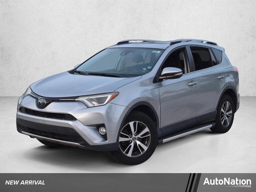 Used 2018 Toyota RAV4 XLE SUV