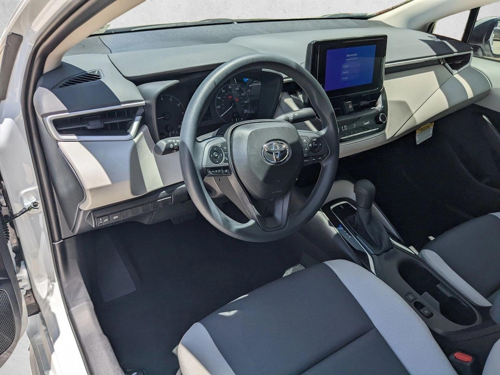 Used 2025 Toyota Corolla LE Sedan