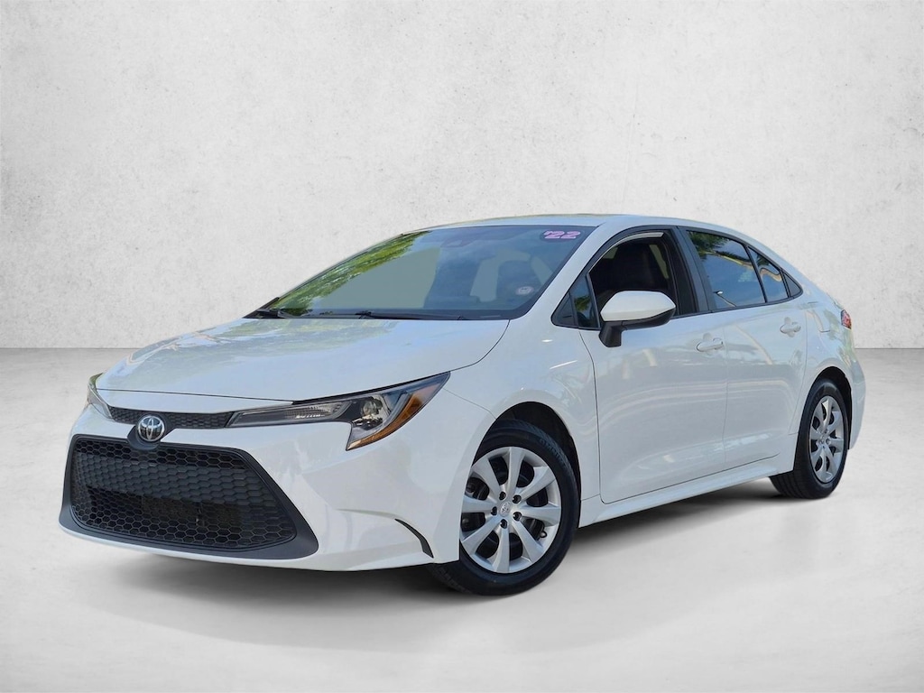 Used 2022 Toyota Corolla LE Sedan