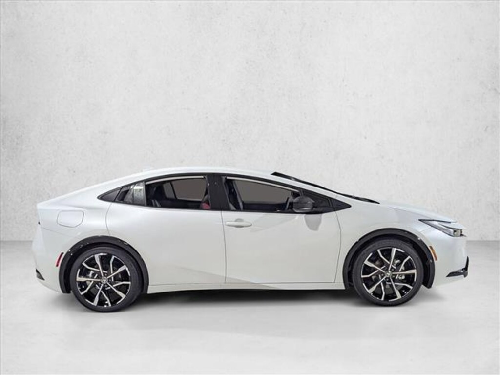 Used 2025 Toyota Prius Plug-in Hybrid XSE Hatchback