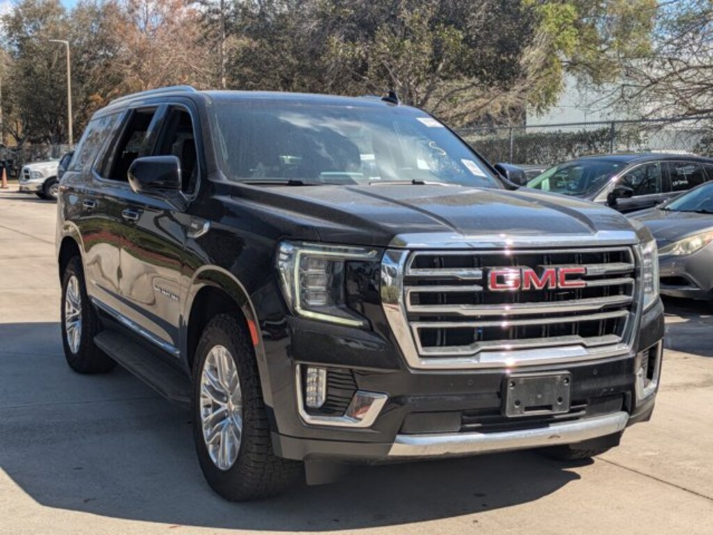 Used 2024 GMC Yukon SLT SUV