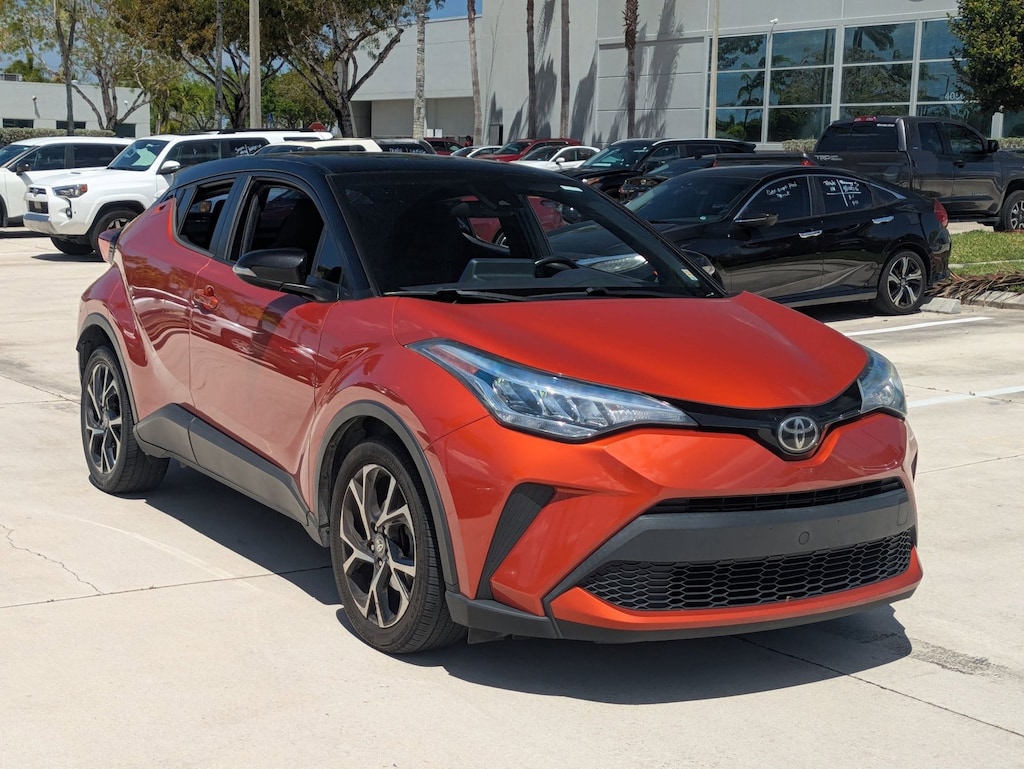 Used 2020 Toyota C-HR XLE SUV