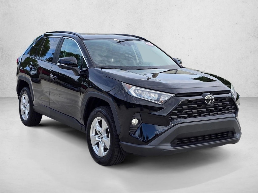 Used 2019 Toyota RAV4 XLE SUV