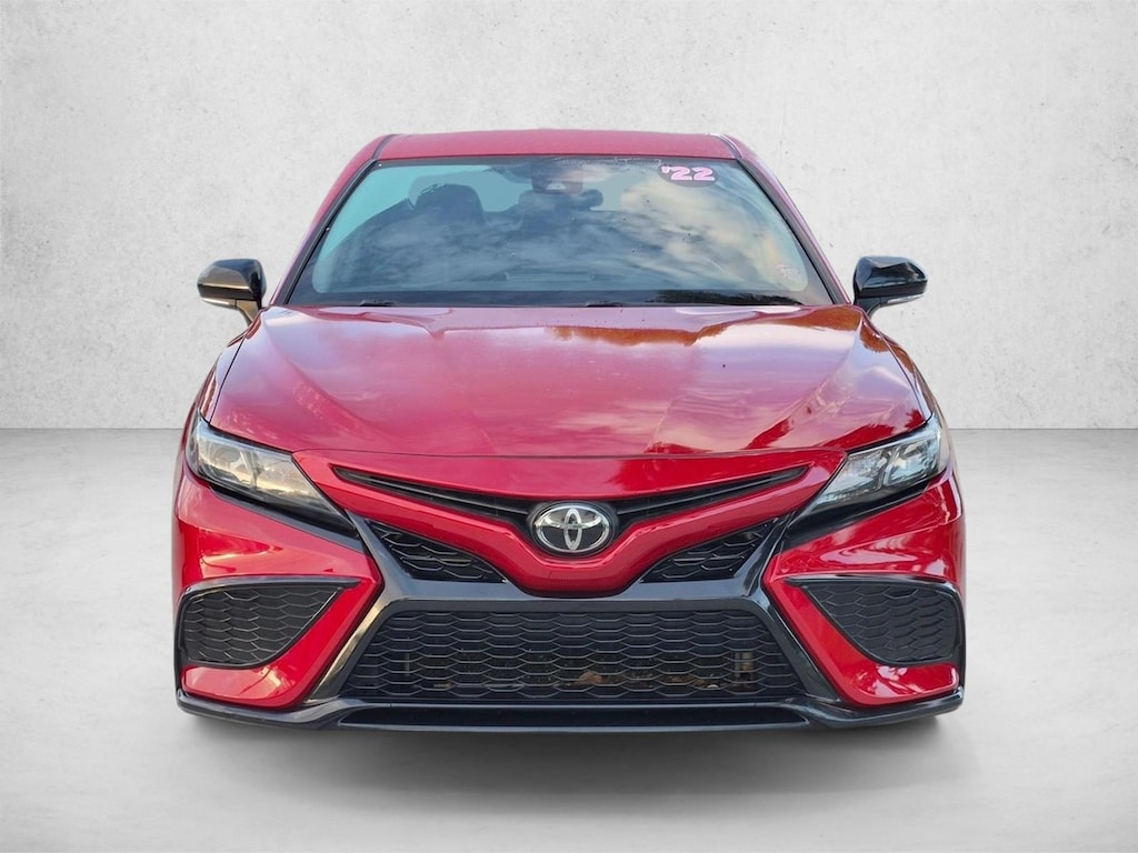 Used 2022 Toyota Camry SE Sedan