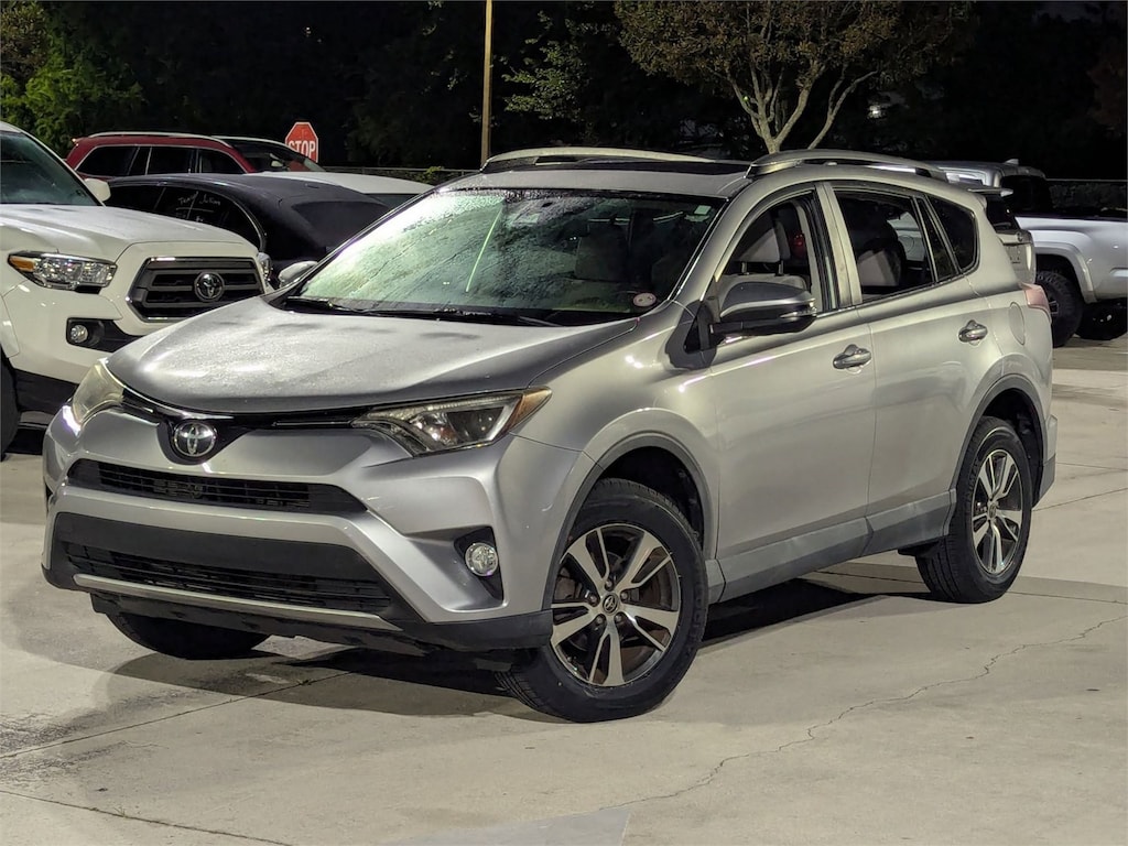 Used 2018 Toyota RAV4 XLE SUV