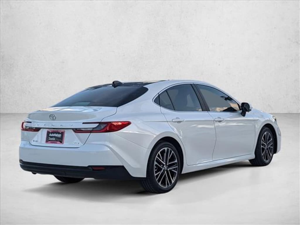 Used 2025 Toyota Camry XLE Sedan