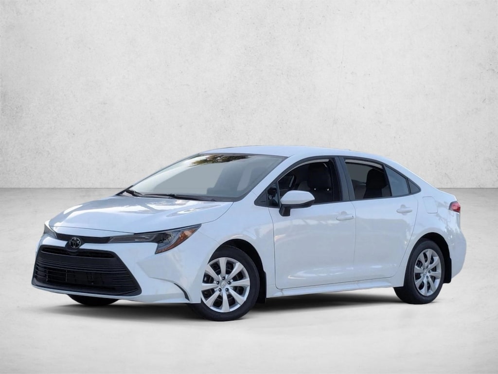 Used 2025 Toyota Corolla LE Sedan