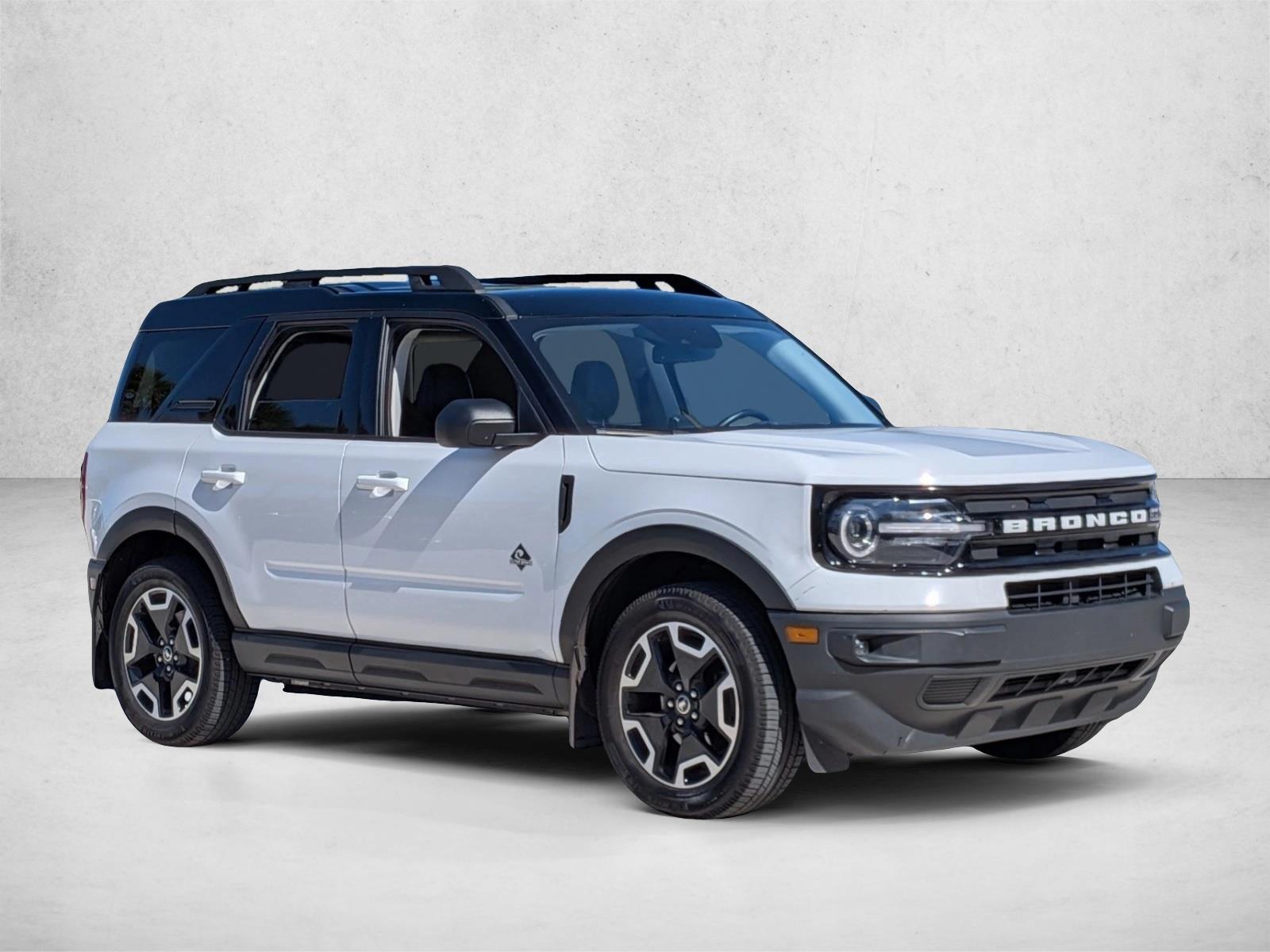 2022 Ford Bronco Sport Outer Banks photo 3