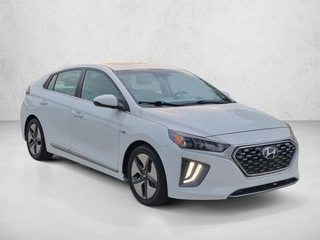 Used 2020 Hyundai Ioniq Hybrid SEL Hatchback