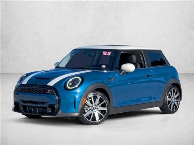 2023 MINI 3 Door S
