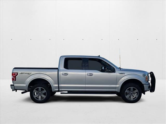 2019 Ford F-150 XLT photo 4