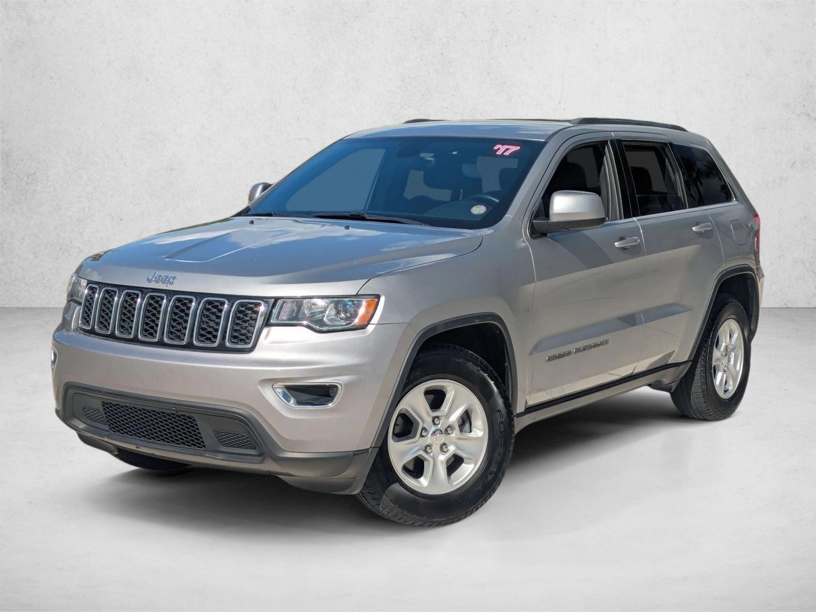 2017 Jeep Grand Cherokee Laredo E