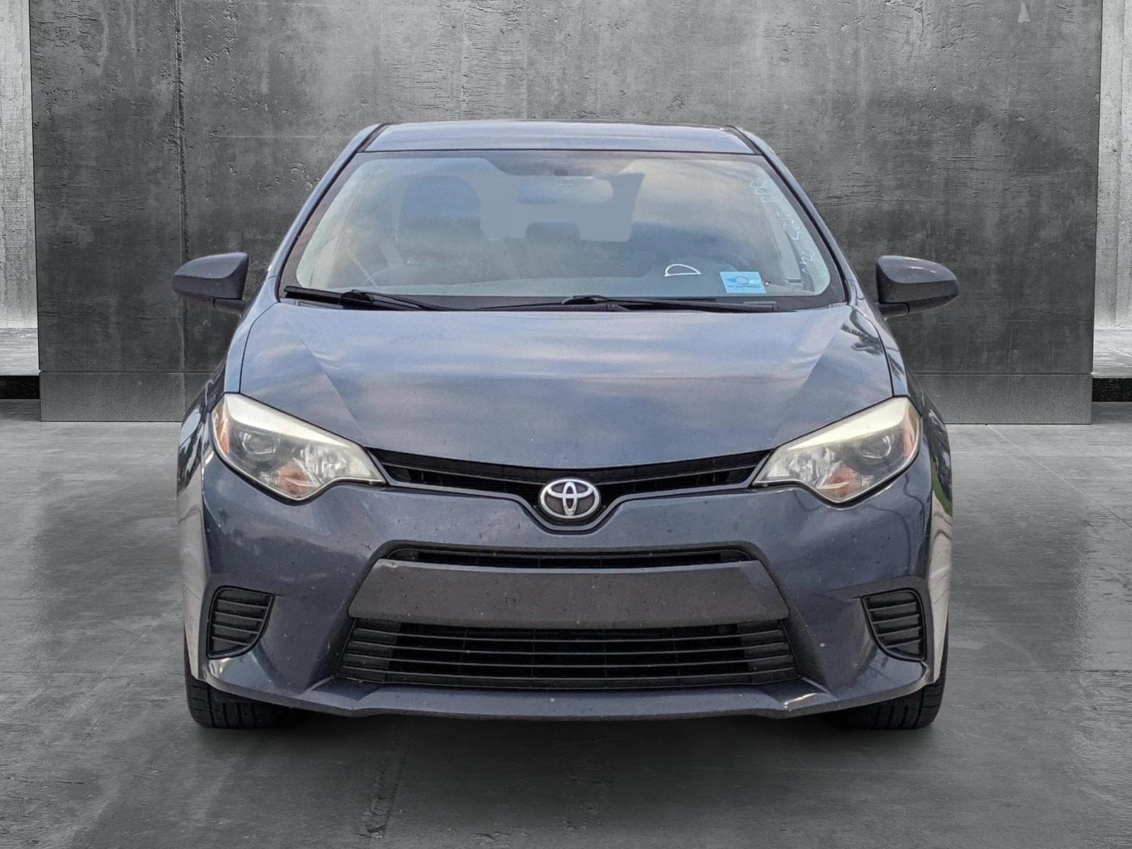 Used 2016 Toyota Corolla LE with VIN 5YFBURHE9GP532588 for sale in Davie, FL