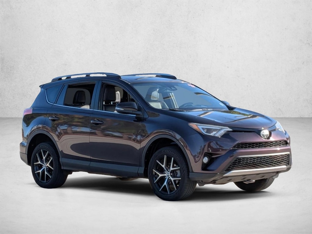 Used 2017 Toyota RAV4 SE SUV