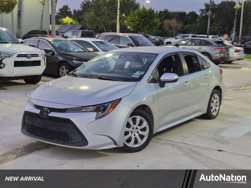Used 2021 Toyota Corolla LE Sedan