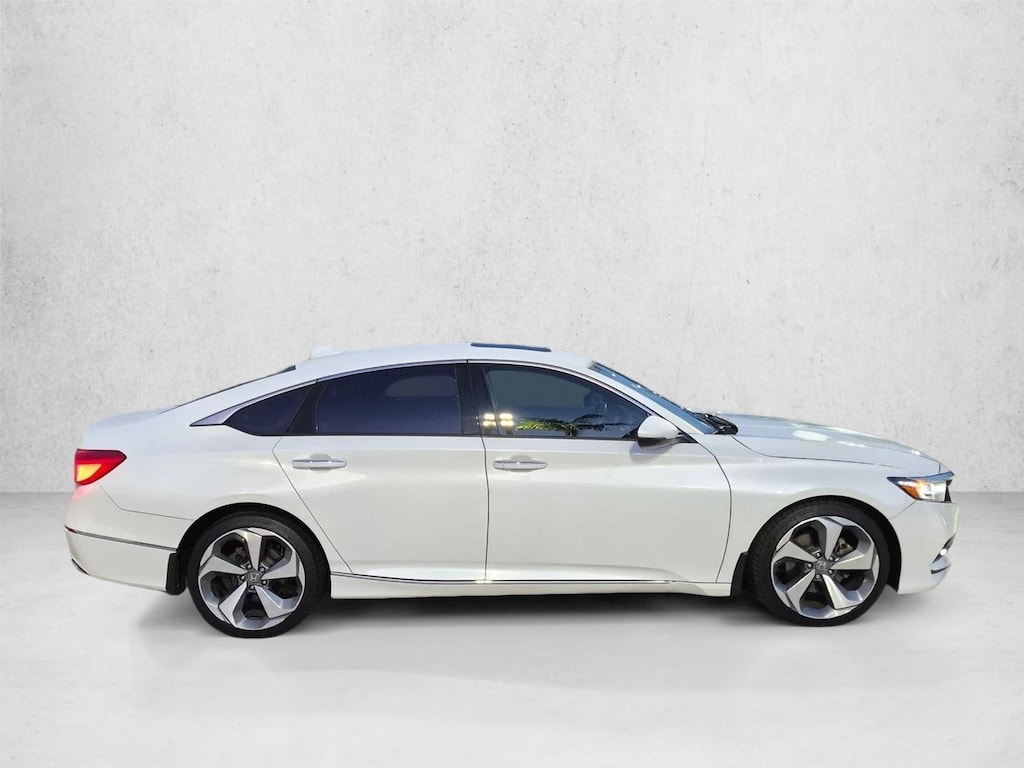 Used 2020 Honda Accord Touring 2.0T Sedan