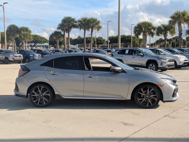 2018 Honda Civic Sport Hatchback photo 4