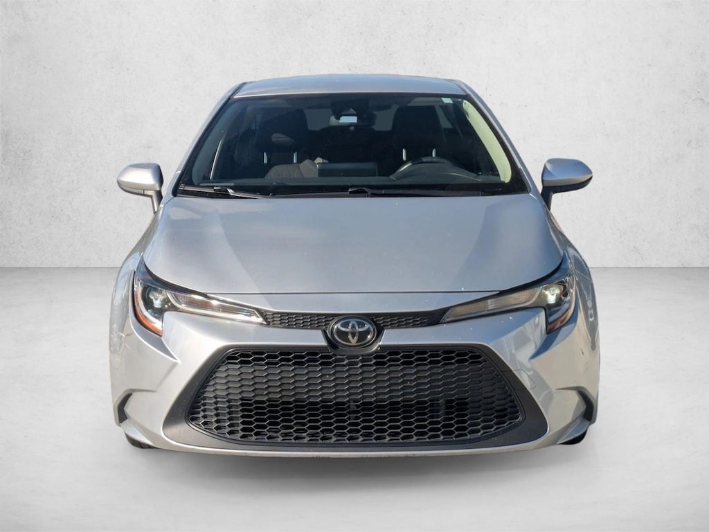 Used 2022 Toyota Corolla LE Sedan