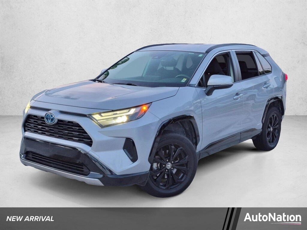 Used 2022 Toyota RAV4 Hybrid SE SUV