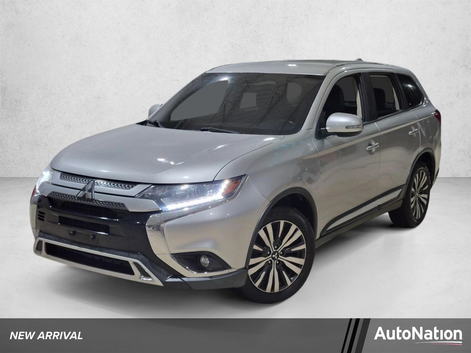 Used 2019 Mitsubishi Outlander SE CUV