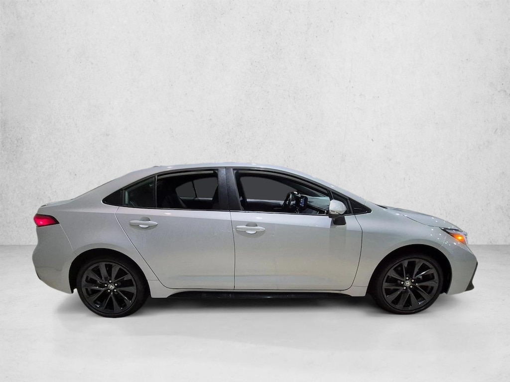 Used 2026 Toyota Corolla SE Sedan