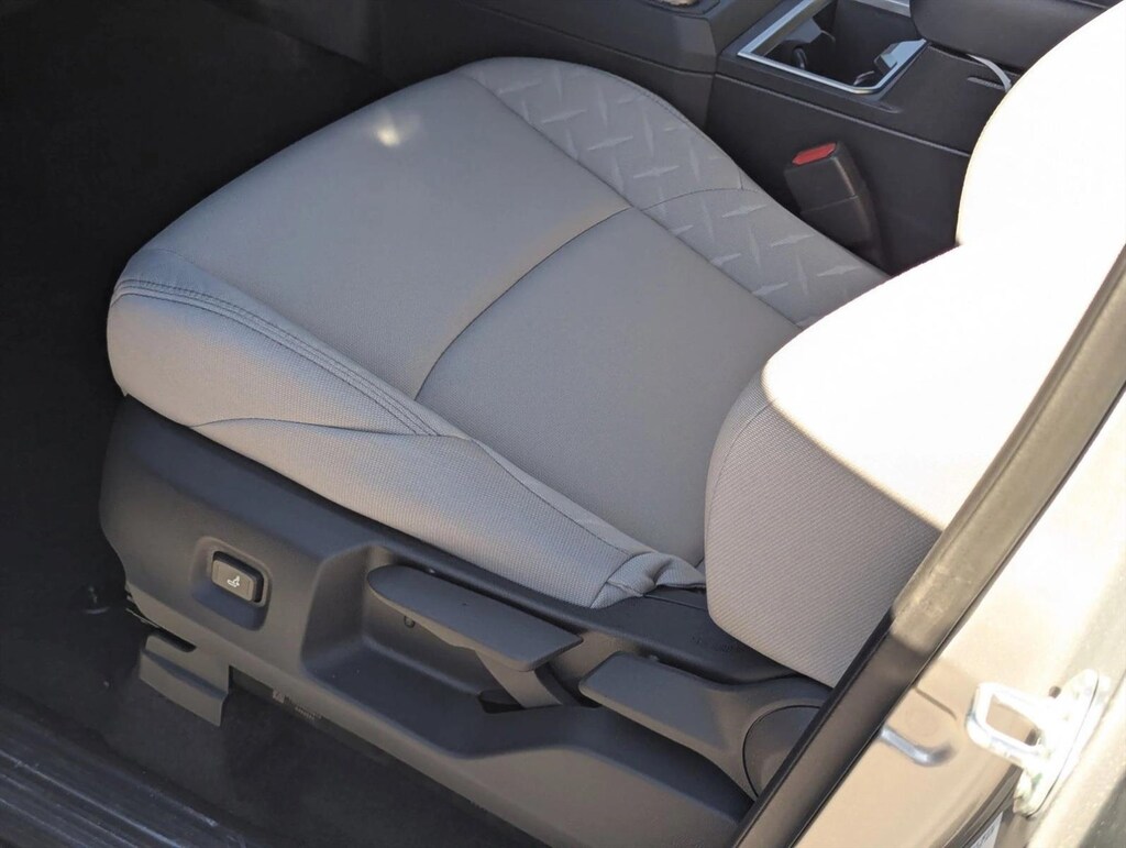 Used 2025 Toyota Tacoma SR5 Truck Double Cab