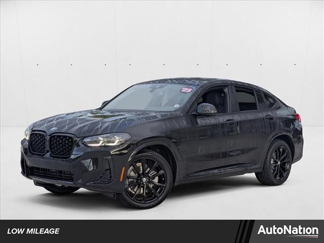 2025 BMW X4 xDrive30i