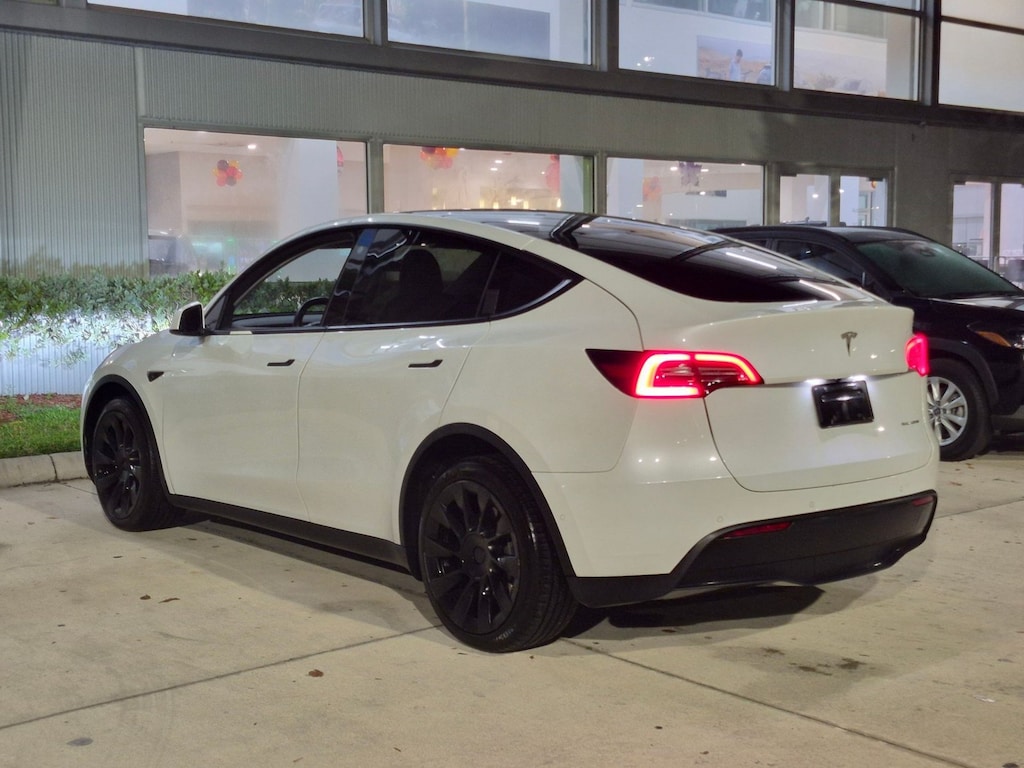 Used 2021 Tesla Model Y Long Range SUV