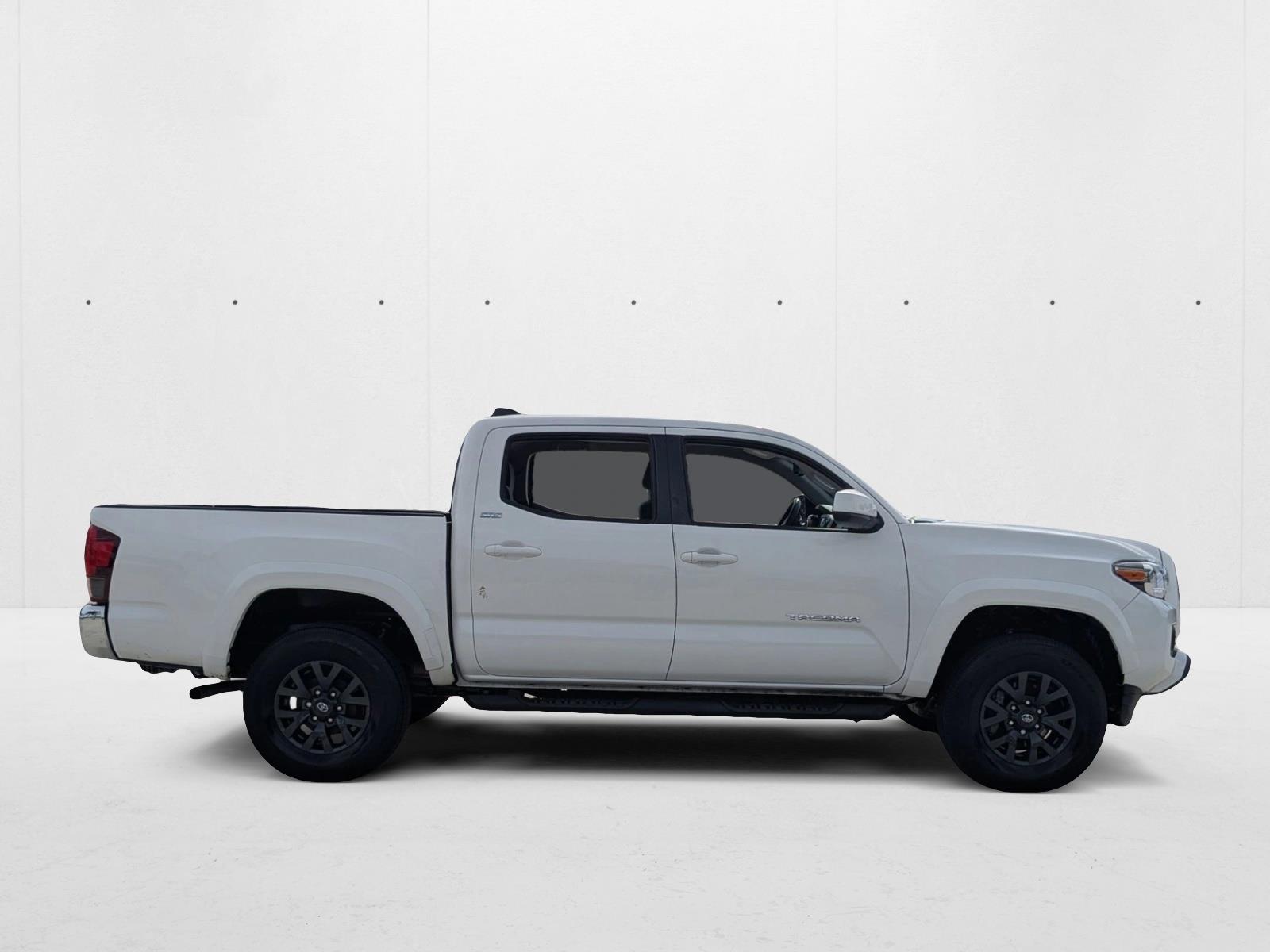 2023 Toyota Tacoma SR5 V6 photo 4