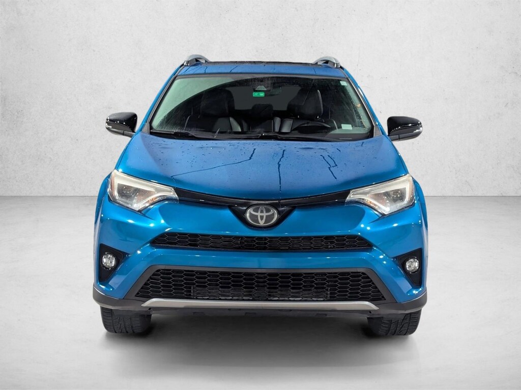 Used 2017 Toyota RAV4 SE SUV