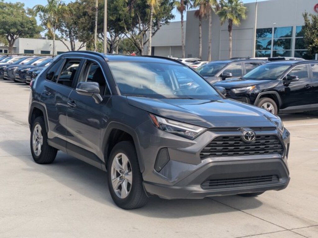 Used 2022 Toyota RAV4 XLE SUV