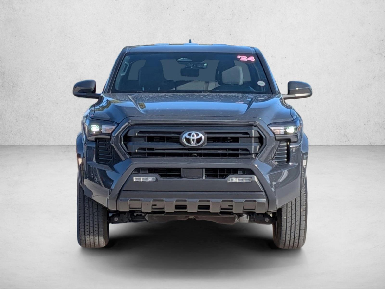 2024 Toyota Tacoma SR5 photo 2