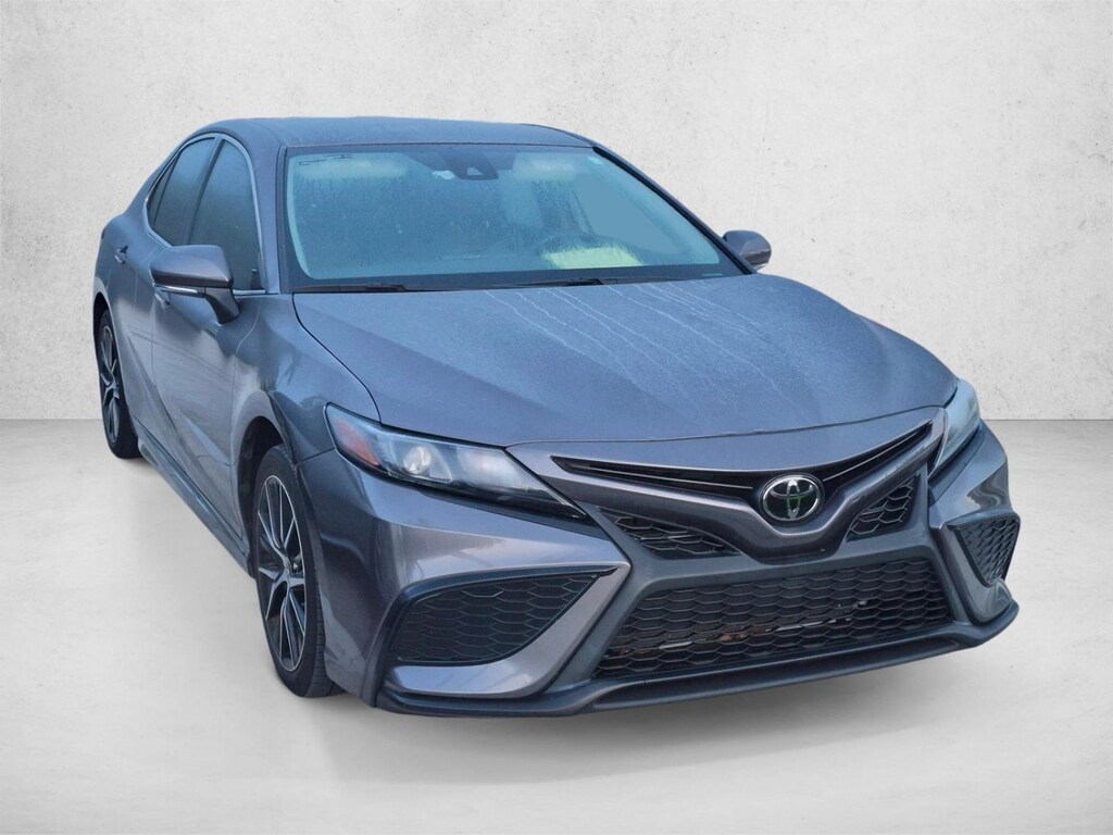 Used 2024 Toyota Camry SE Sedan
