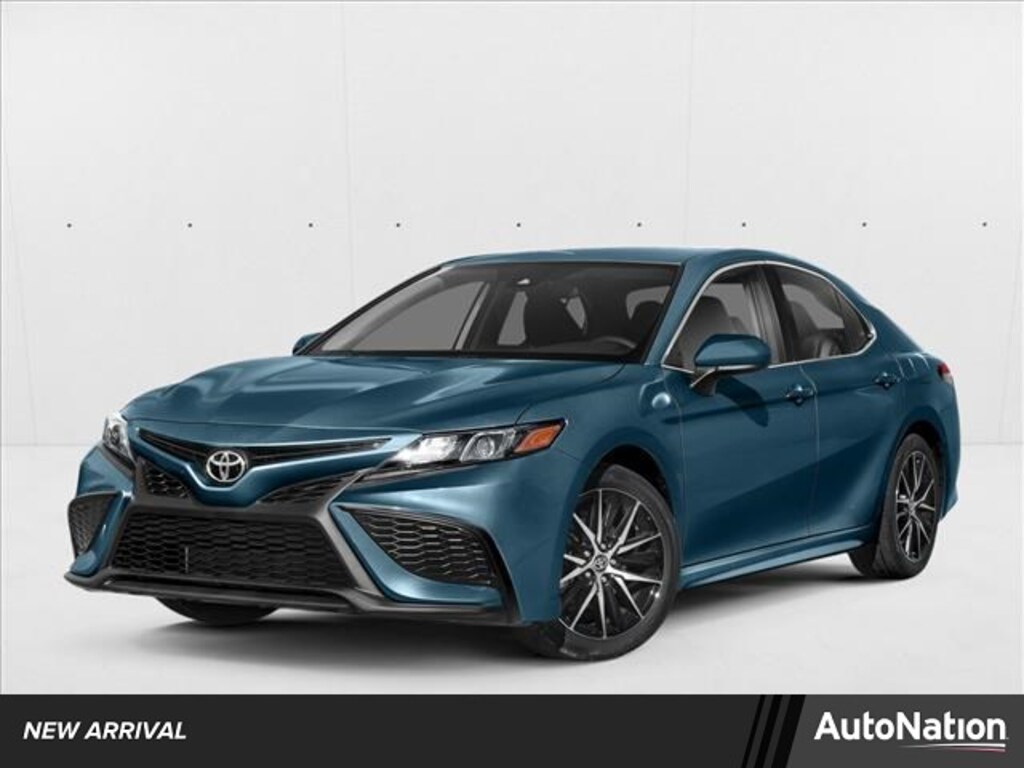 Used 2023 Toyota Camry SE Sedan