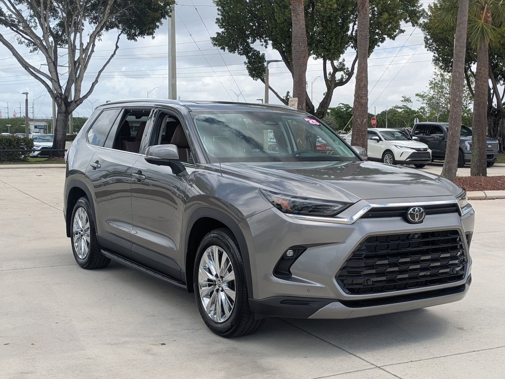 Certified 2025 Toyota Grand Highlander Platinum SUV